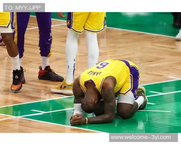 詹姆斯激情回顾决胜时刻老头儿队首战告捷展现强大实力 詹姆斯激情回顾决胜时刻老头儿队首战告捷展现强大实力