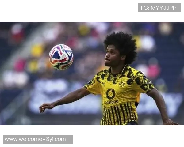 阿德耶米因不满换下遭多特处罚或将在明夏寻求转会离队