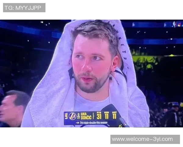 东契奇回应里夫斯质疑称其从未扣篮直言对方只是个喷子